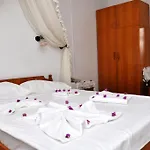 Hotel Gloriatibi Jarra 2*