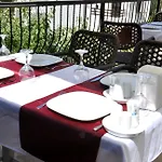 Hotel Gloriatibi Jarra
