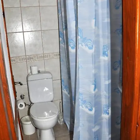 Gloriatibi Jarra Szálloda 2*