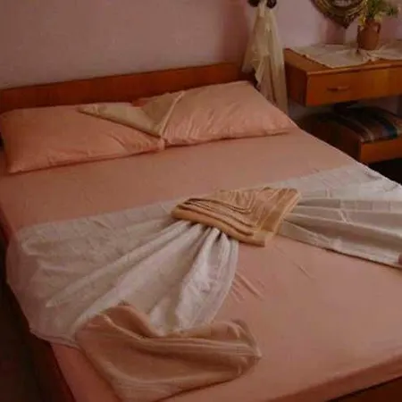 Szálloda Gloriatibi Jarra 2*