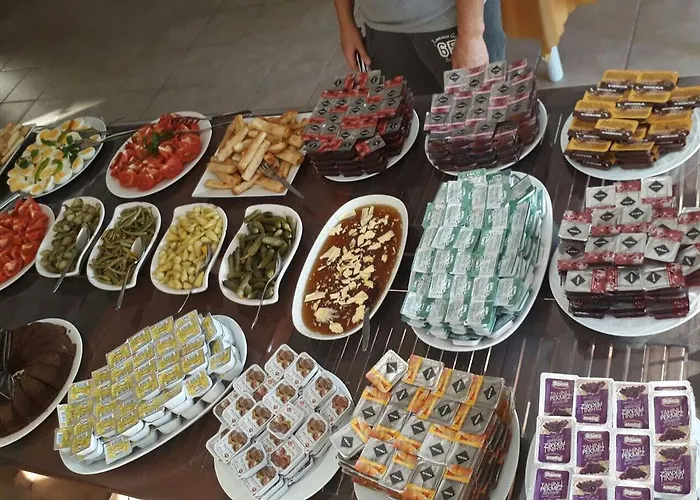 Отель Gloriatibi Jarra