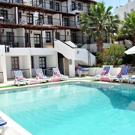 מלון Gloriatibi Jarra