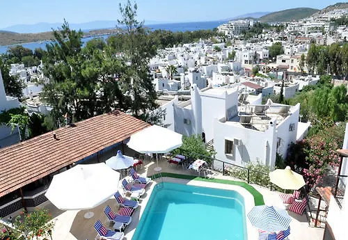 Gloriatibi Jarra Otel 2*