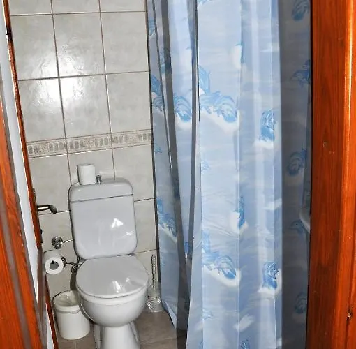 Gloriatibi Jarra Szálloda 2*