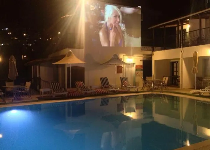 Gloriatibi Jarra Otel Gümbet