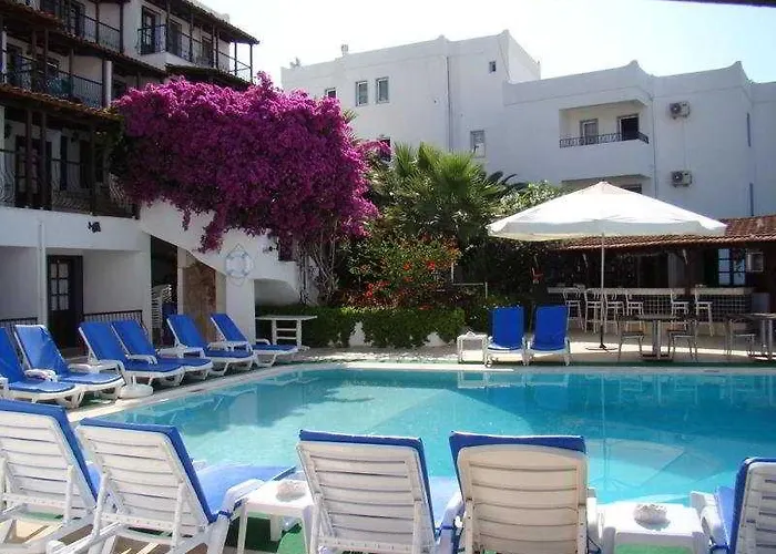 Gloriatibi Jarra Otel 2*